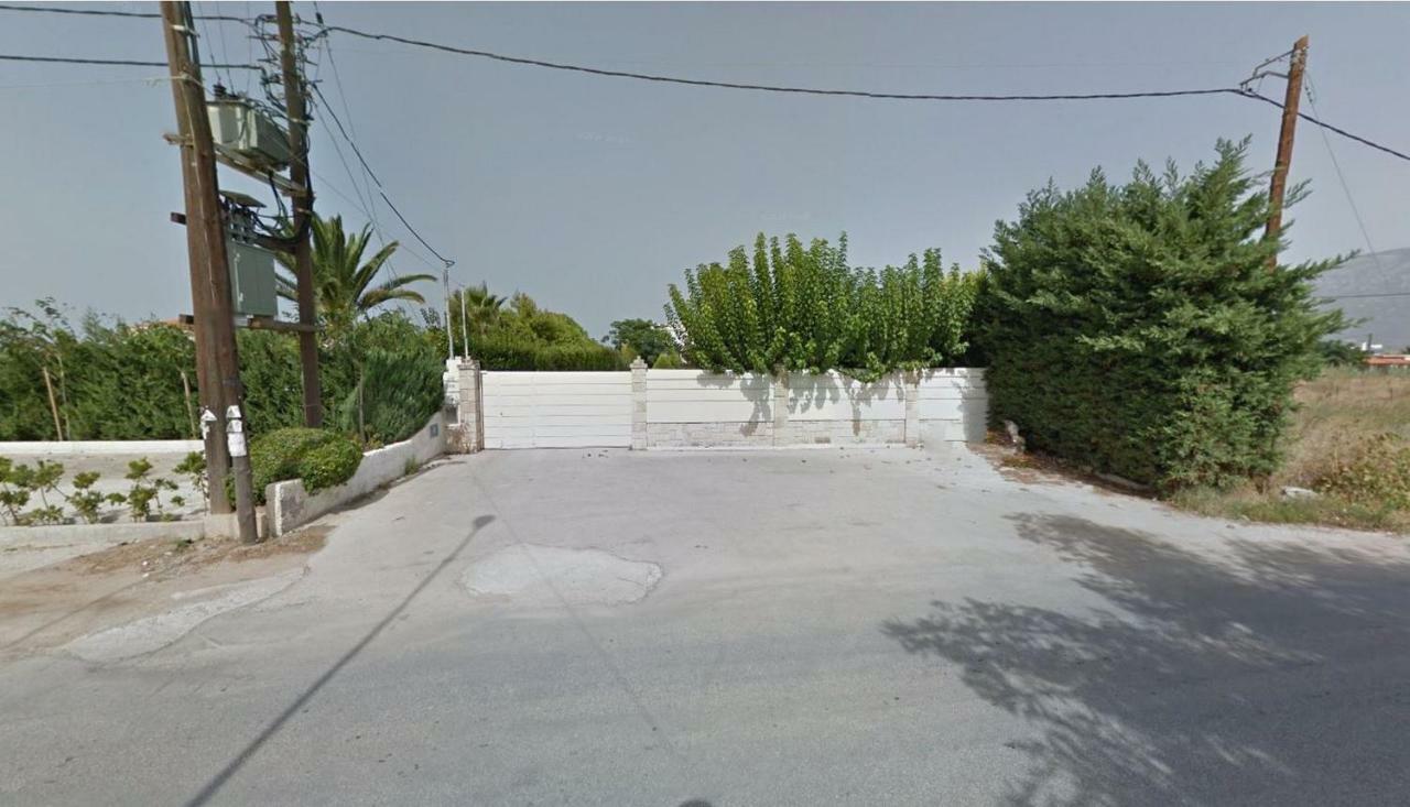 Luxurious Villa By The Sea Posidhonia  Exterior photo